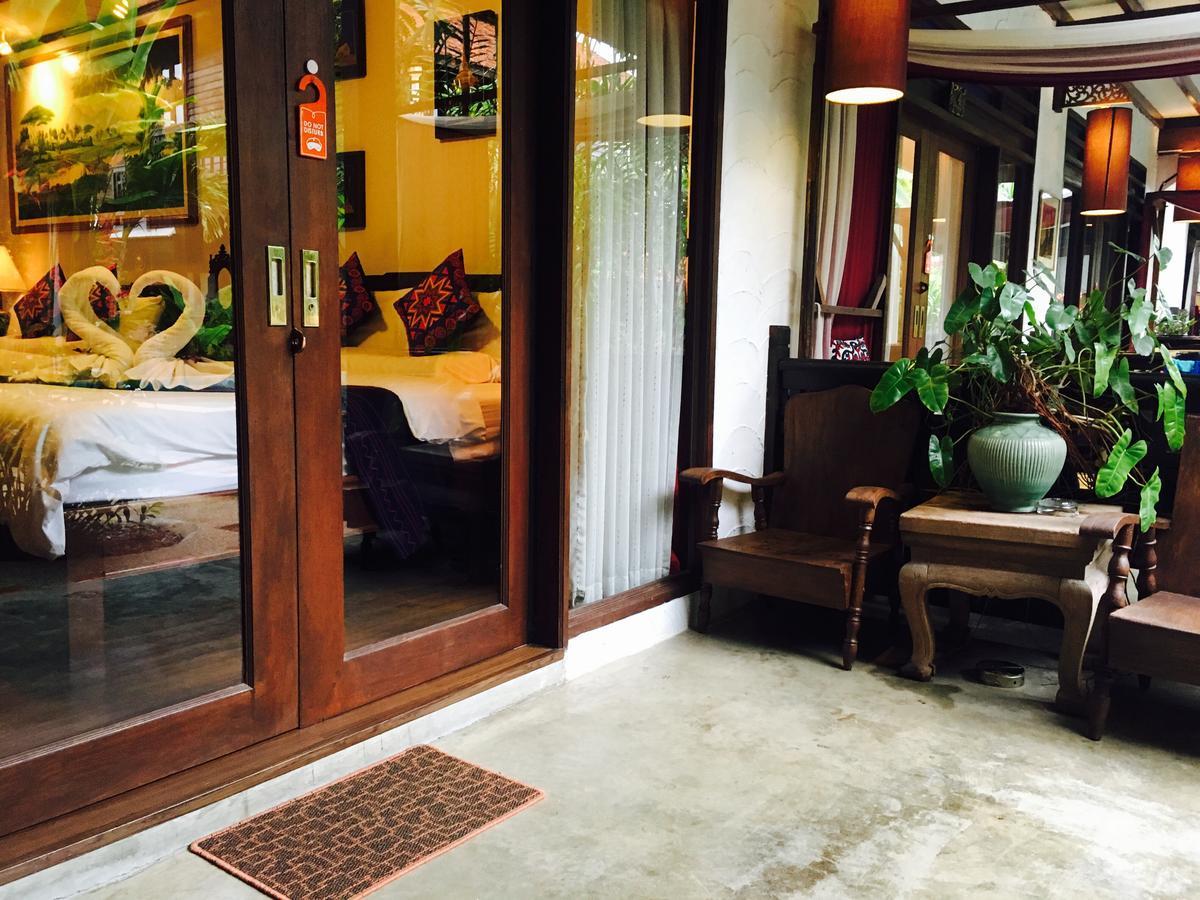 Resor Hongkhao Village 3*